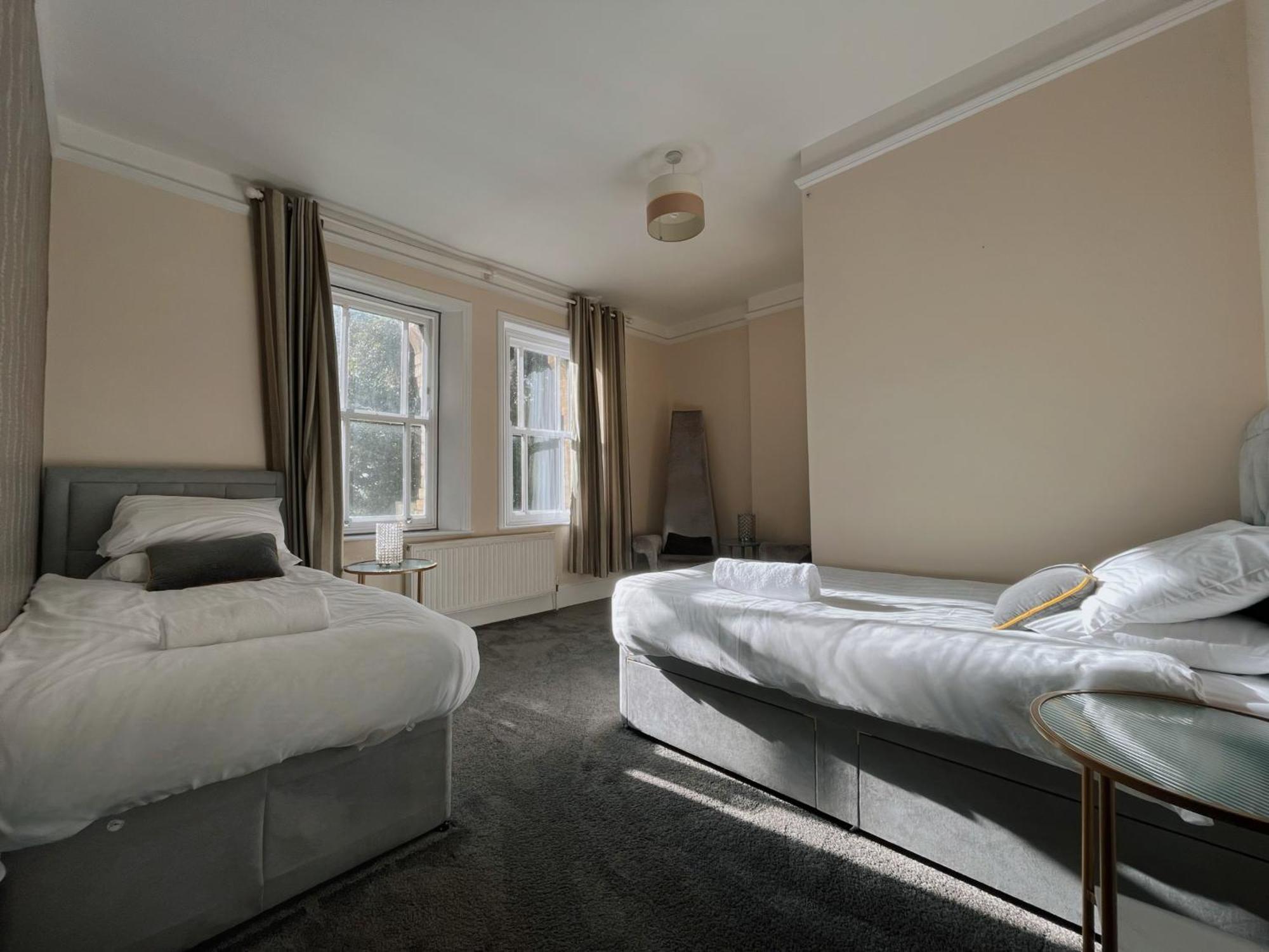 Exquisite 10 Bed Villa Hot Tub And Games Room Barnstaple Exteriér fotografie